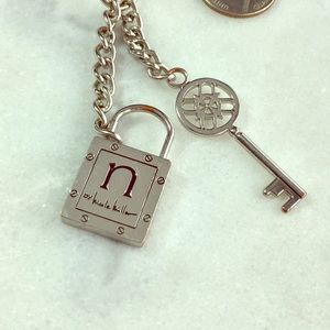 🗝Nicole Miller Silver Lock & Key Keychain Fob🗝